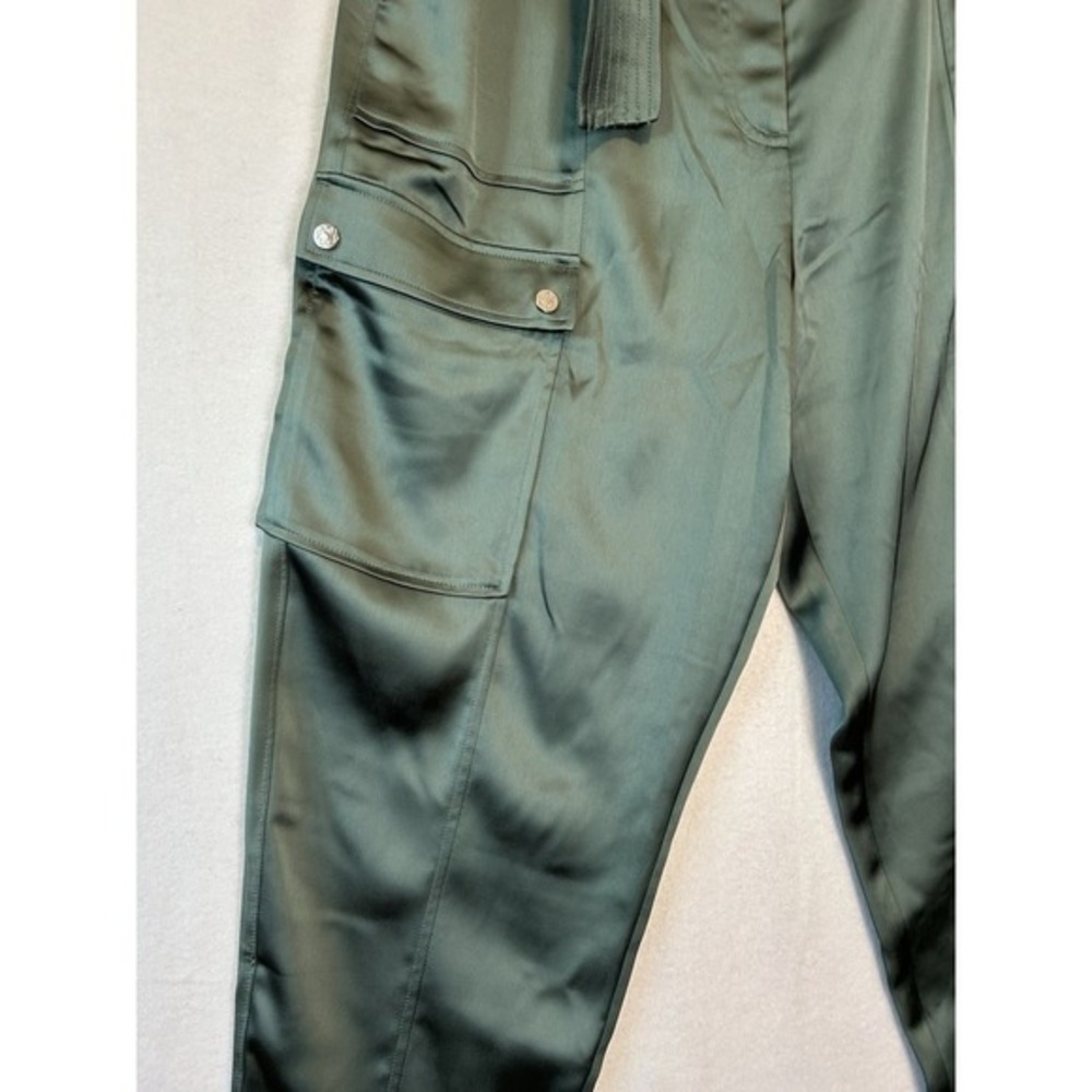 White House Black Market Woman's Green Dress Pants w Belt Size 12R #1434 - Picture 2 of 16